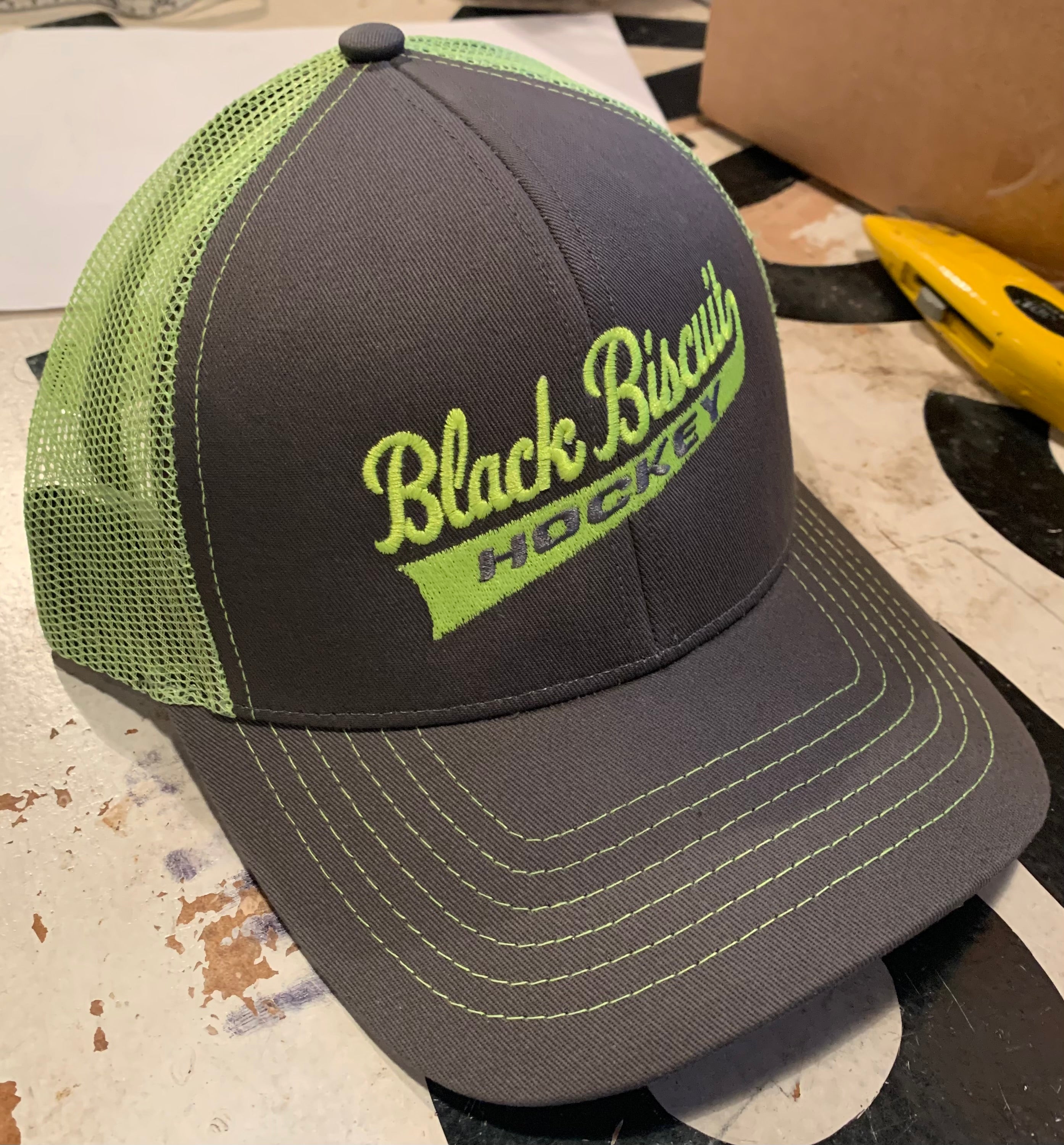 BB Hockey Charcoal/Neon Green